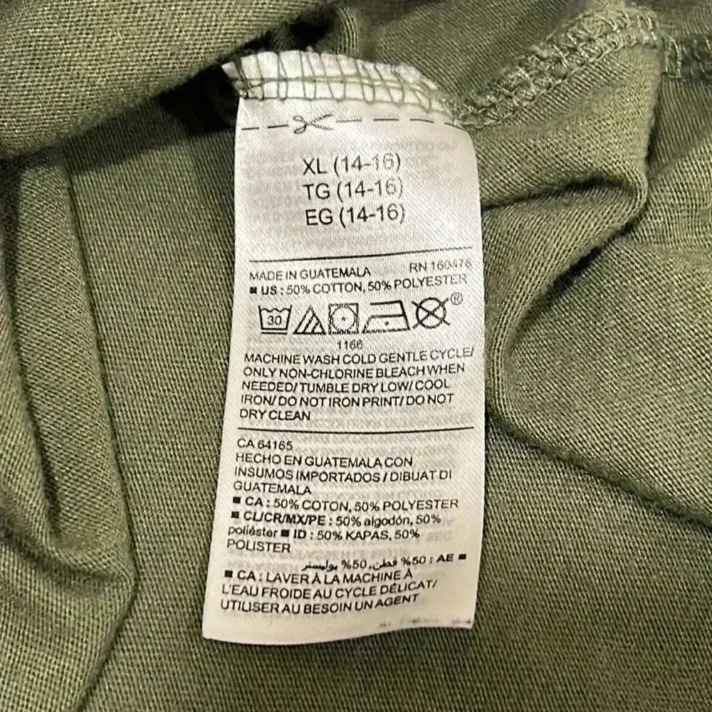 Old Navy Tshirt